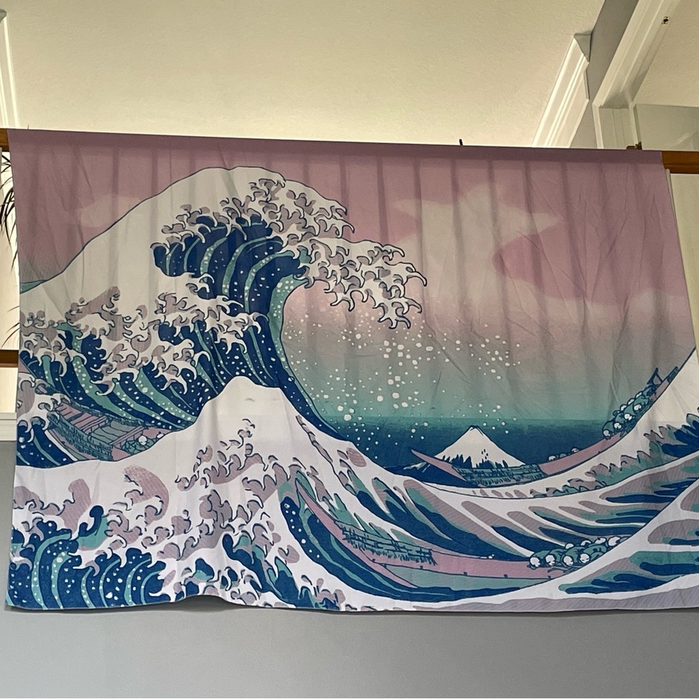 The Great Wave of Kanagawa Large Wall Tapestry in pastel